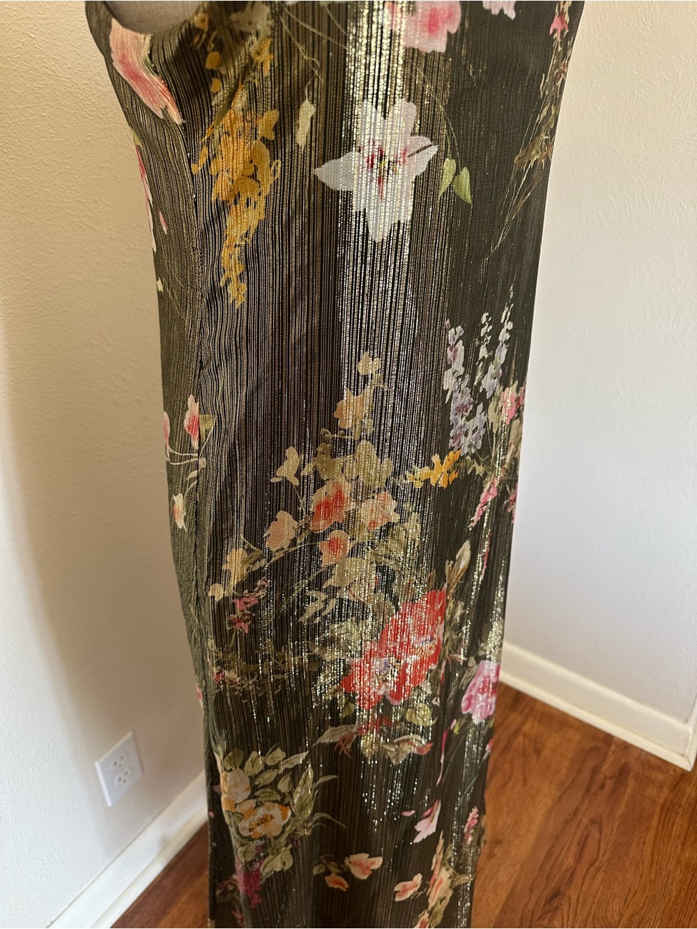 Warm Metallic Gold Floral Shift Dress Silk Made USA Designer Woman's 1 - Picture 4 of 10